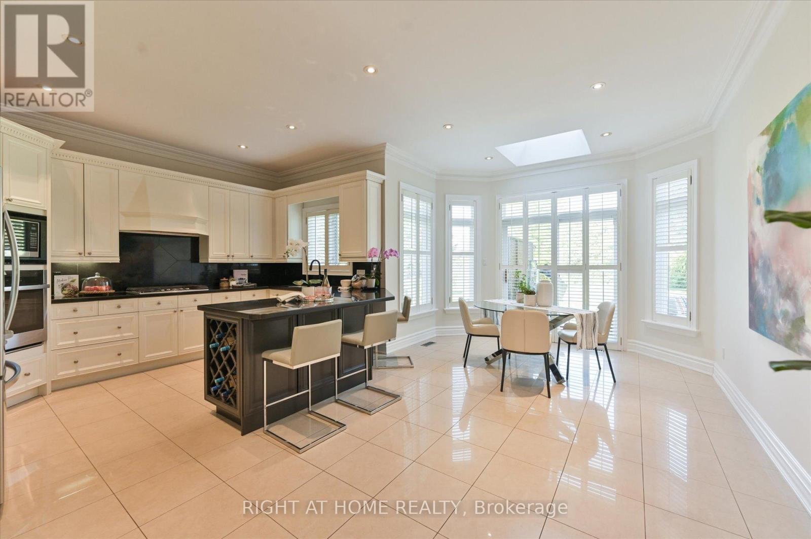 154 Charlton Boulevard, Toronto, Ontario  M2R 2J1 - Photo 15 - C12956632