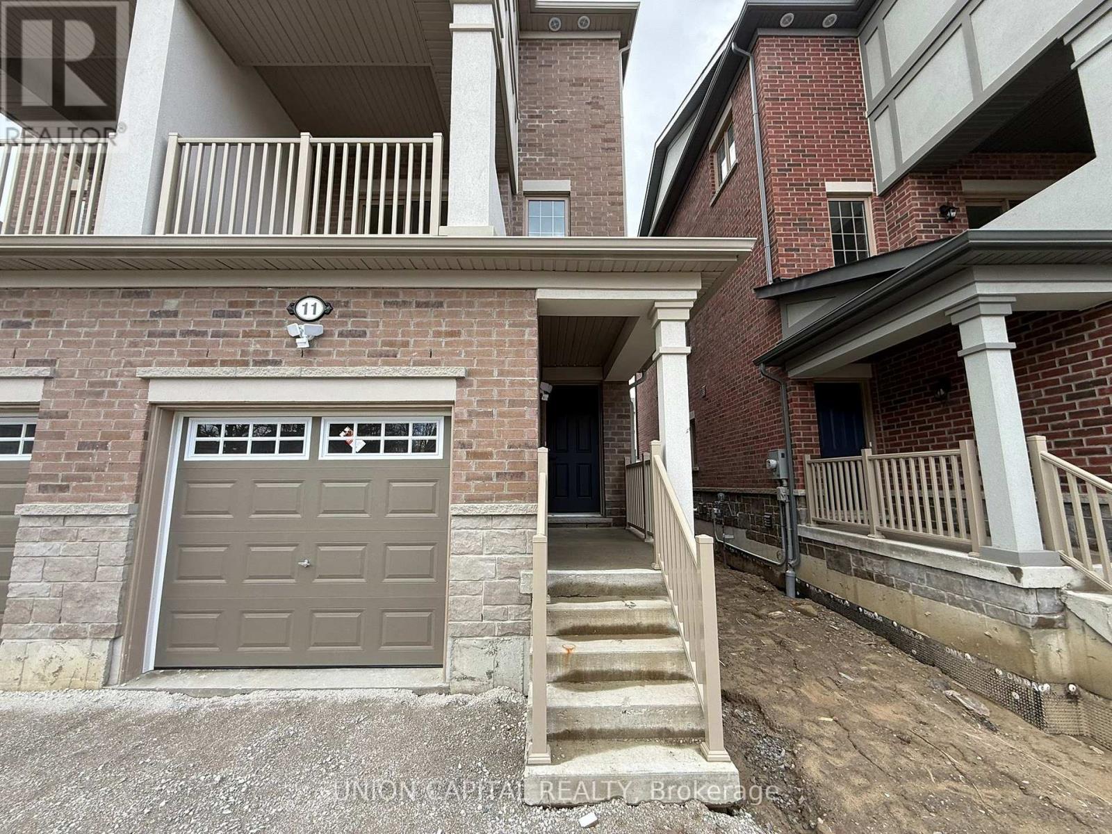 11 Franklin Avenue, Toronto, Ontario  M1C 1N8 - Photo 3 - E12956620
