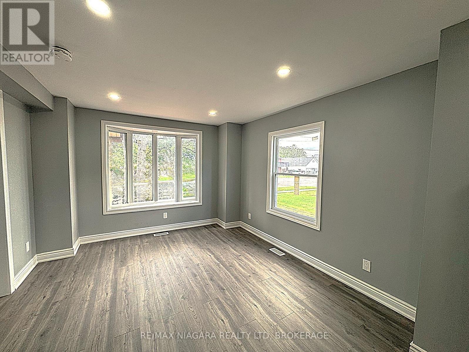 2505 Stevensville Road, Fort Erie, Ontario  L0S 1S0 - Photo 11 - X12956614