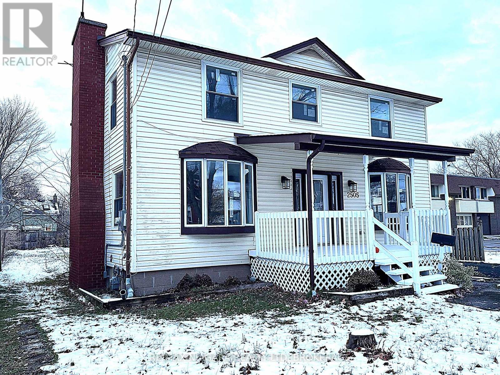 2505 Stevensville Road, Fort Erie, Ontario  L0S 1S0 - Photo 2 - X12956614