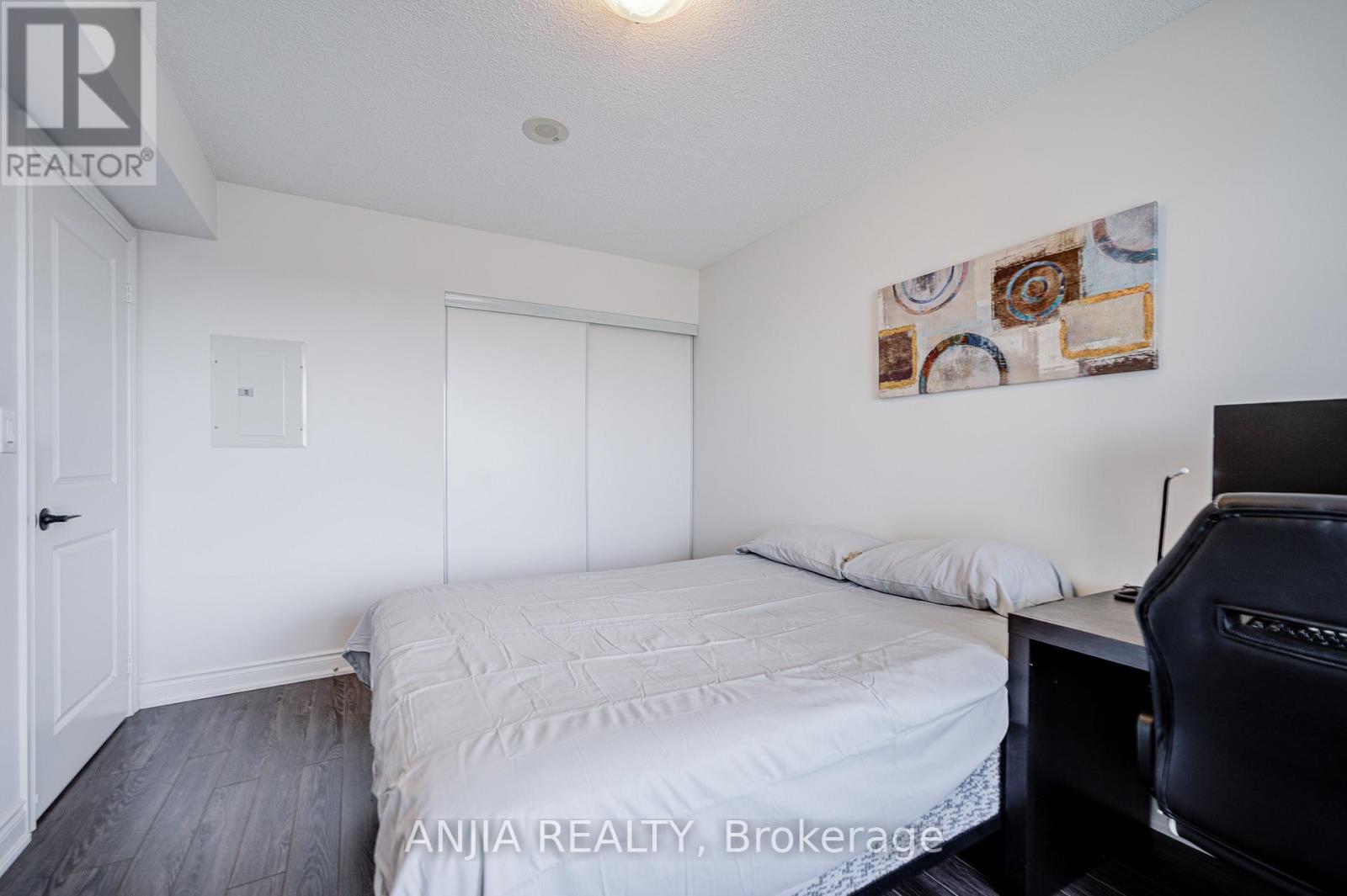 1112 - 273 South Park Road, Markham, Ontario  L3T 0B5 - Photo 15 - N12956618