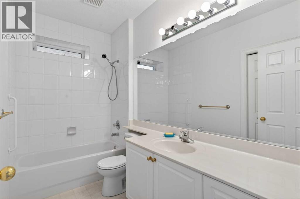 255 Hamptons Terrace NW, Calgary, Alberta  T3A 5R5 - Photo 42 - A2298429