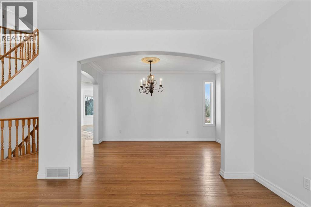 255 Hamptons Terrace NW, Calgary, Alberta  T3A 5R5 - Photo 5 - A2298429