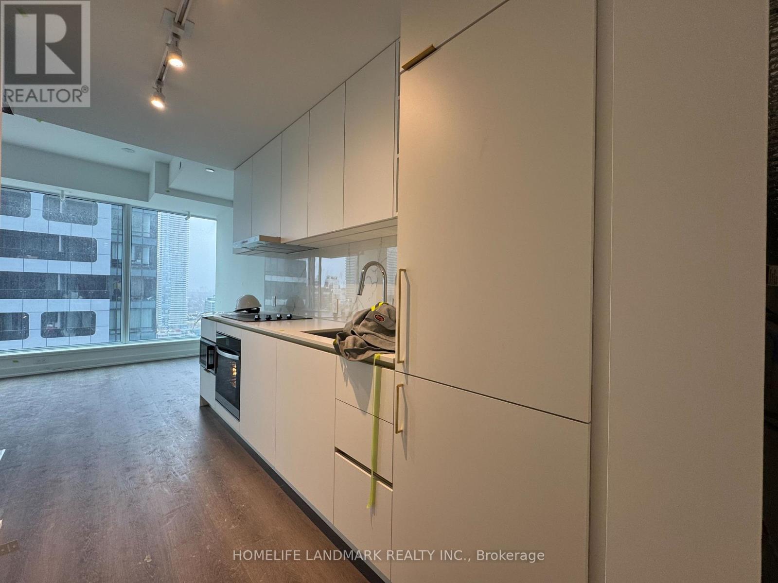 3607 - 8 Wellesley Street W, Toronto, Ontario  M4Y 0J5 - Photo 18 - C12956666