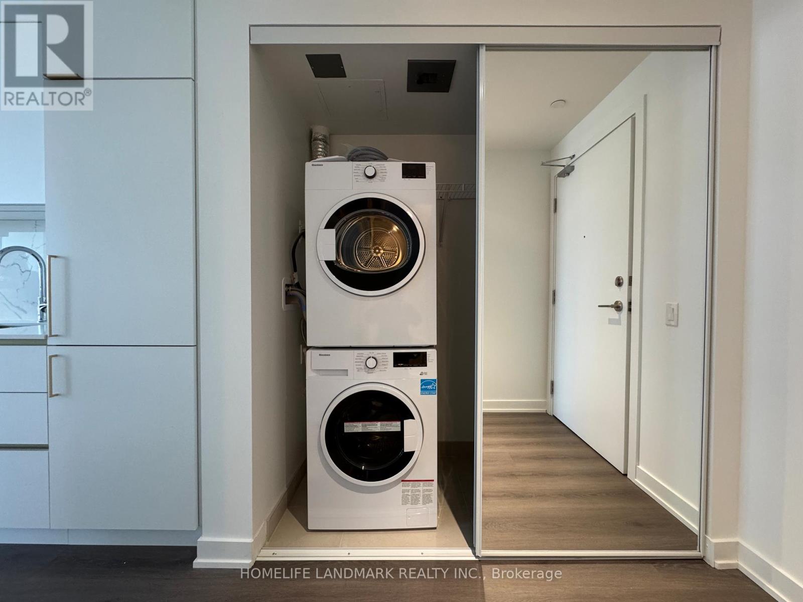 3607 - 8 Wellesley Street W, Toronto, Ontario  M4Y 0J5 - Photo 29 - C12956666