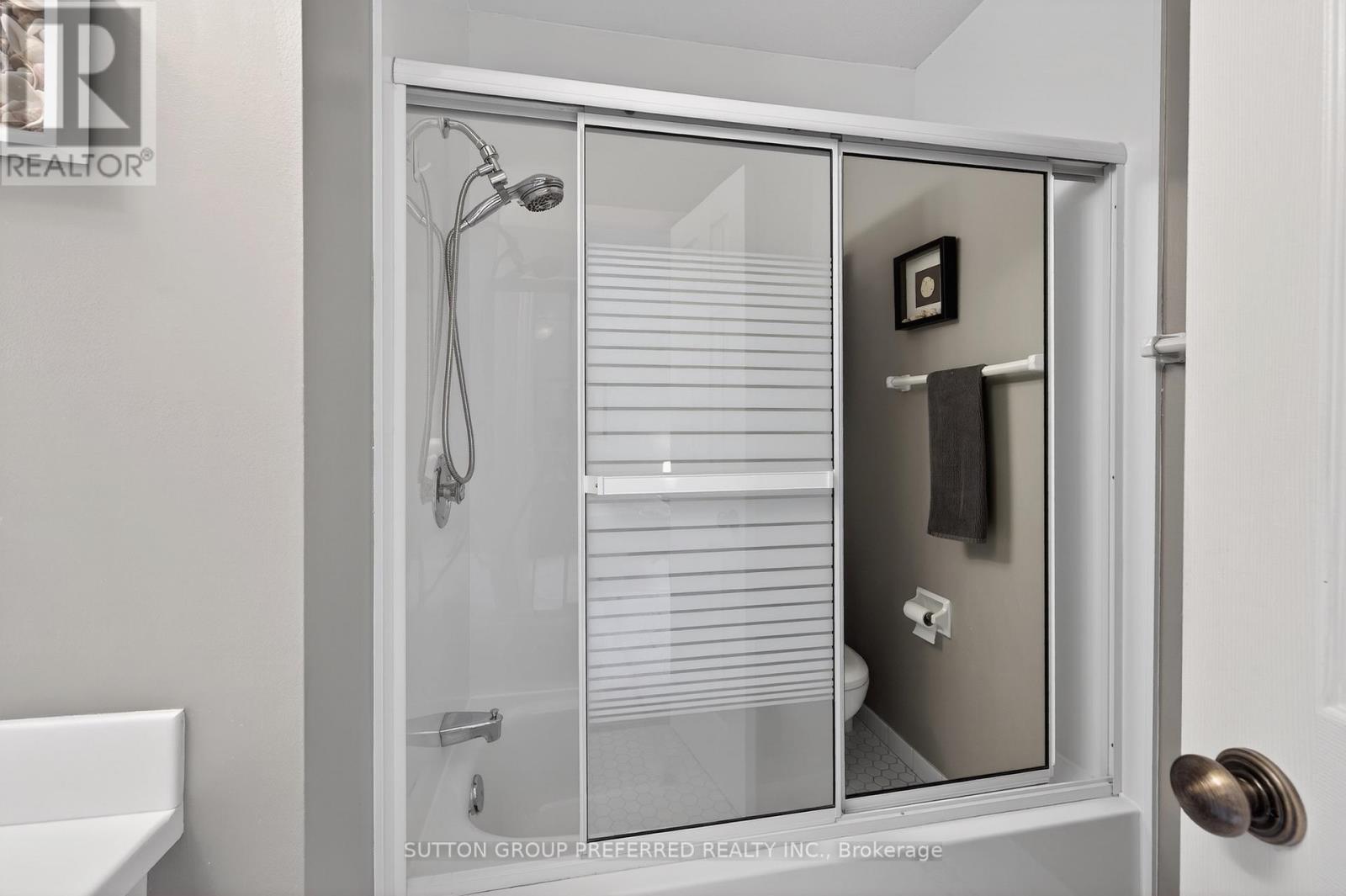 115 Brixham Crescent, London South, Ontario  N6K 1K9 - Photo 29 - X12956648