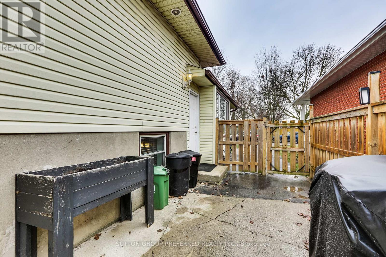 159 Harding Crescent, London South, Ontario  N6E 1G2 - Photo 41 - X12956650