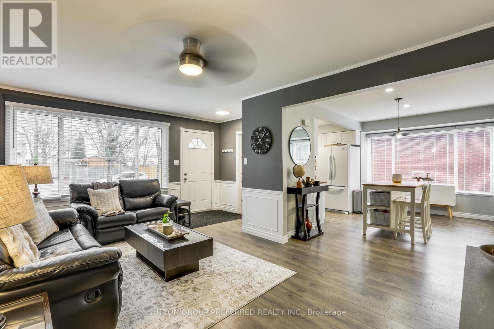 159 Harding Crescent, London South, Ontario  N6E 1G2 - Photo 6 - X12956650