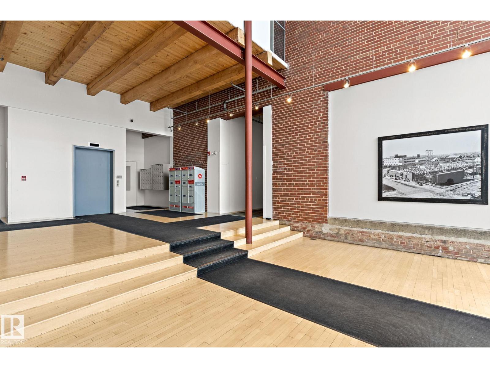 #213 10309 107 St Nw, Edmonton, Alberta  T5J 1K3 - Photo 3 - E4480654