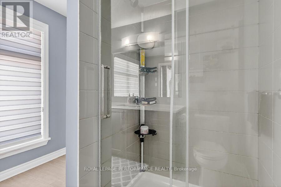 790 Cairn Crescent, Ottawa, Ontario  K1W 0P7 - Photo 37 - X12956658