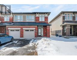 790 CAIRN CRESCENT, Ottawa, Ontario