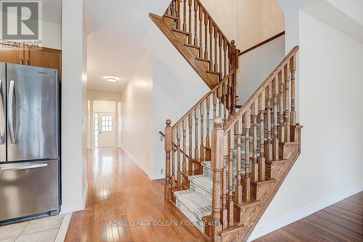 23 Drew Kelly Way, Markham, Ontario  L3R 5R3 - Photo 16 - N12956640