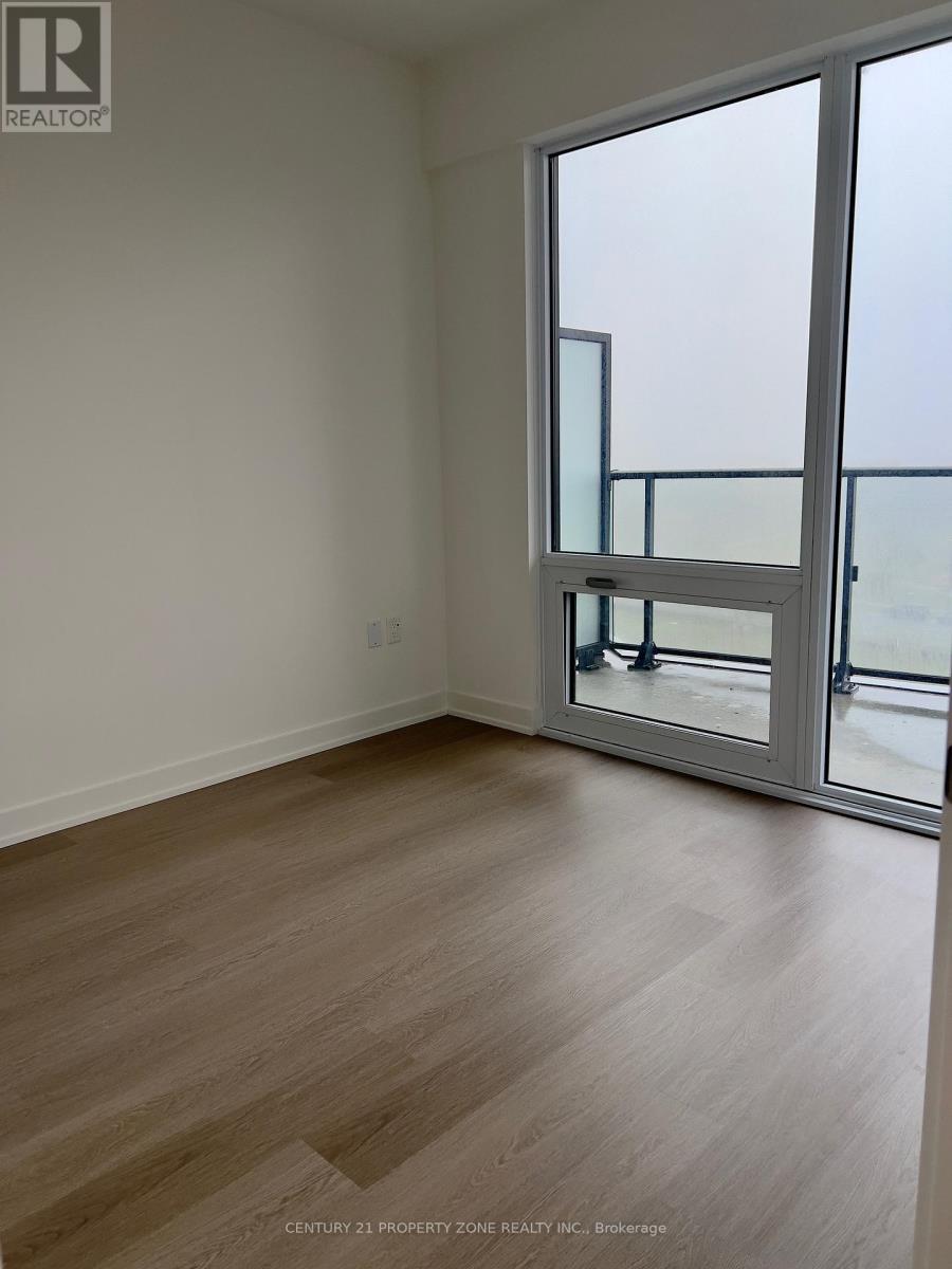 521 - 448 Burmhamthorpe Road W, Mississauga, Ontario  L5B 0R4 - Photo 10 - W12956644