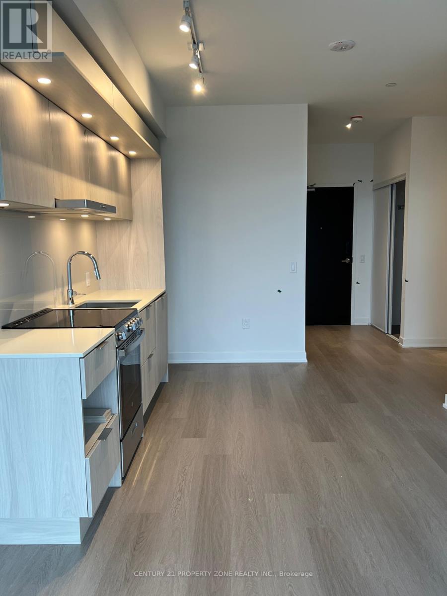 521 - 448 Burmhamthorpe Road W, Mississauga, Ontario  L5B 0R4 - Photo 9 - W12956644