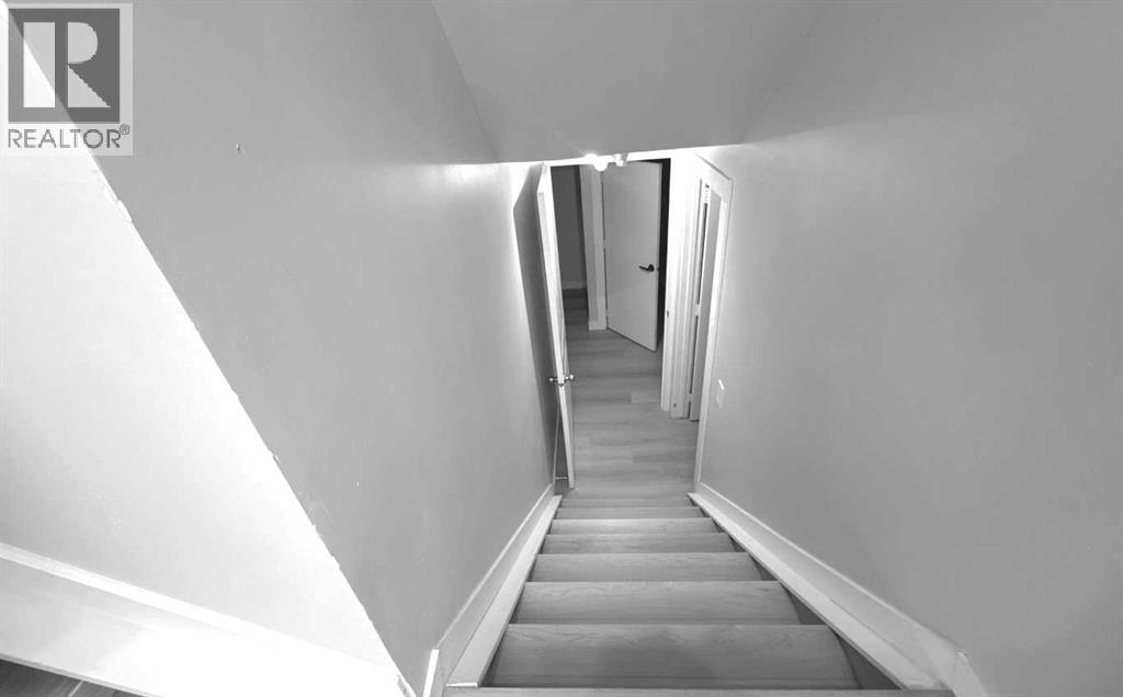 3229 19 Avenue SE, Calgary, Alberta  T2B 0A4 - Photo 21 - A2297440