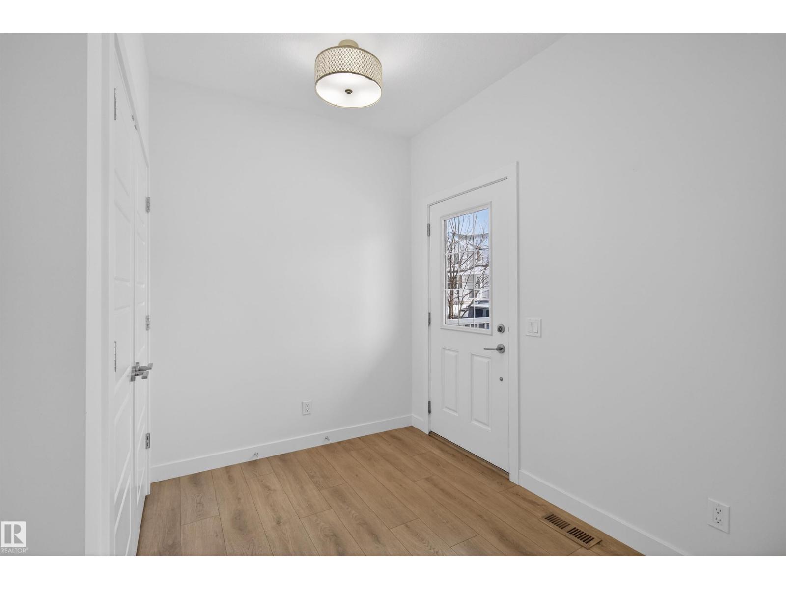 2949 Coughlan Green Gr Sw, Edmonton, Alberta  T6W 3X6 - Photo 2 - E4480656