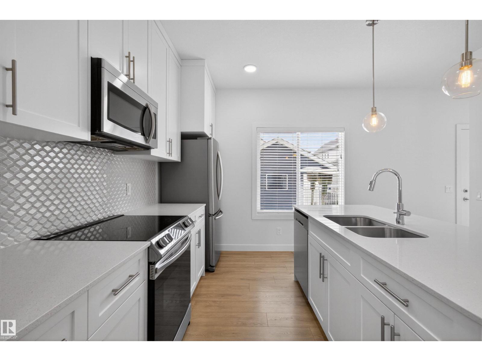 2949 Coughlan Green Gr Sw, Edmonton, Alberta  T6W 3X6 - Photo 7 - E4480656