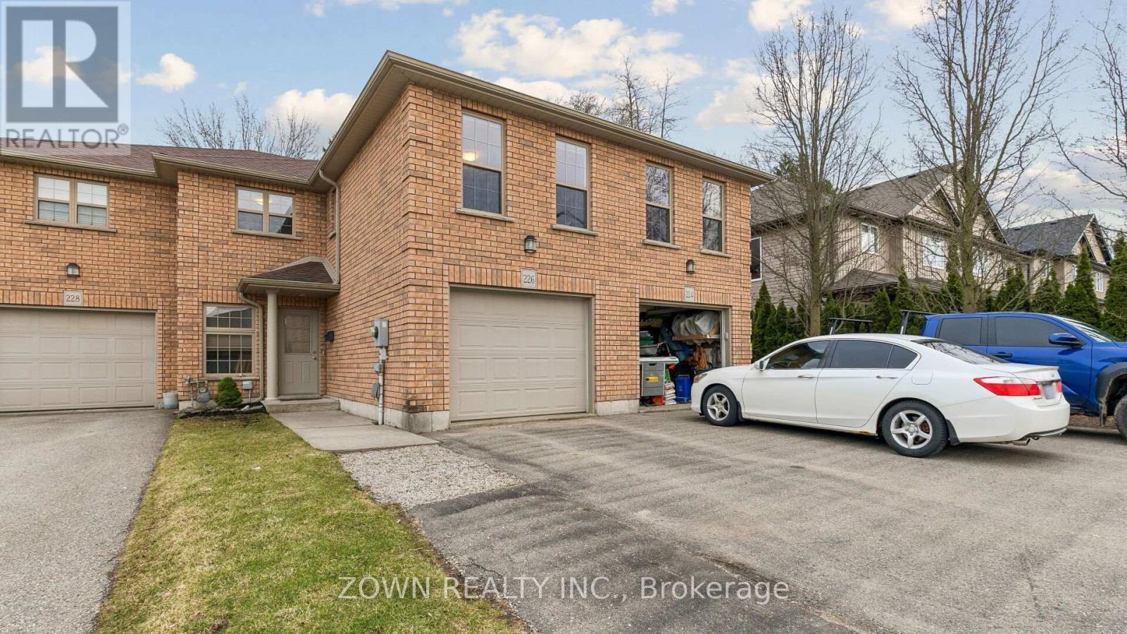 226 Cherry Street, Ingersoll, Ontario  N5C 1J2 - Photo 2 - X12956664