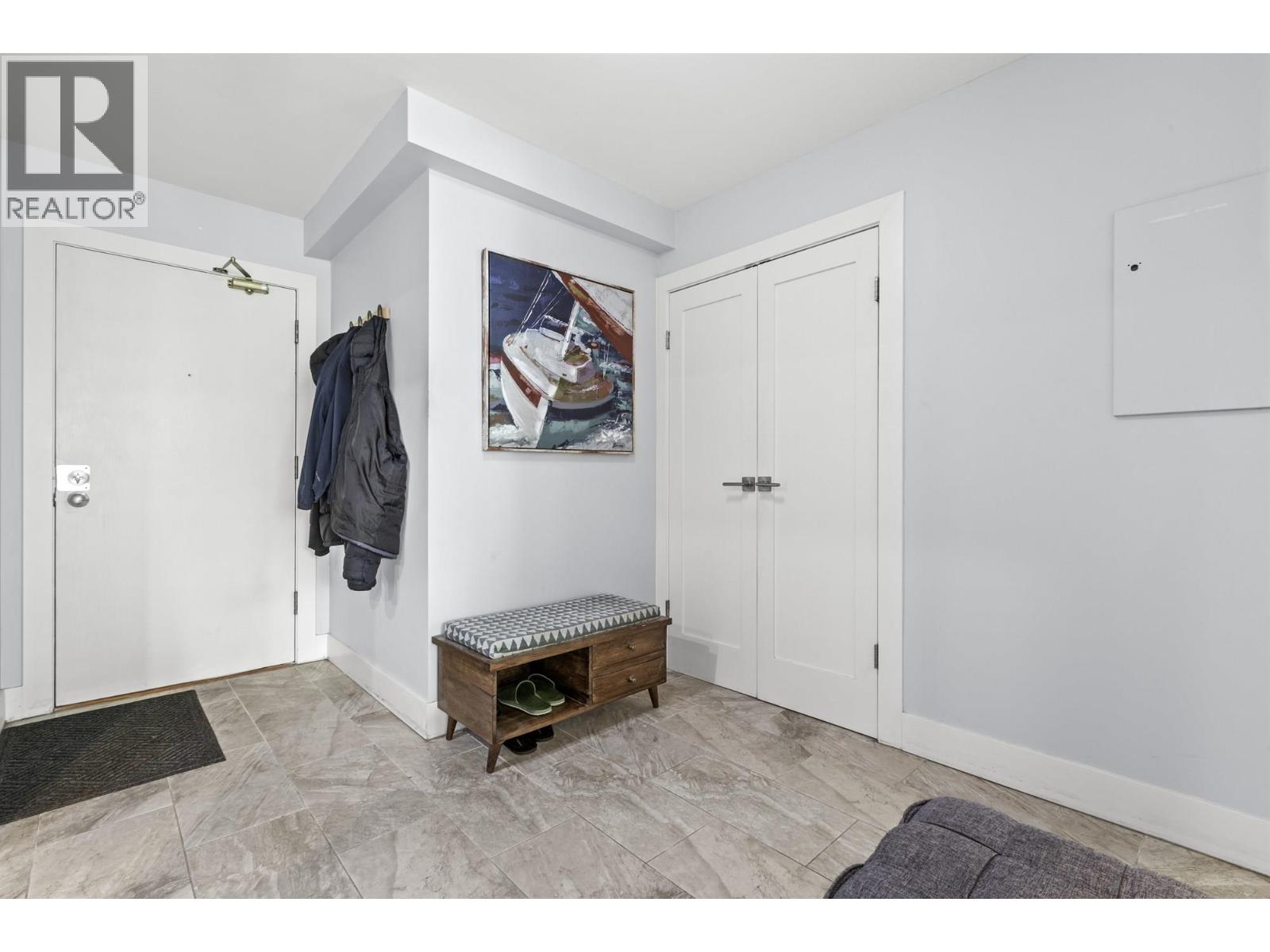 302 6055 Nelson Avenue, Burnaby, British Columbia  V5H 4L4 - Photo 13 - R3104953