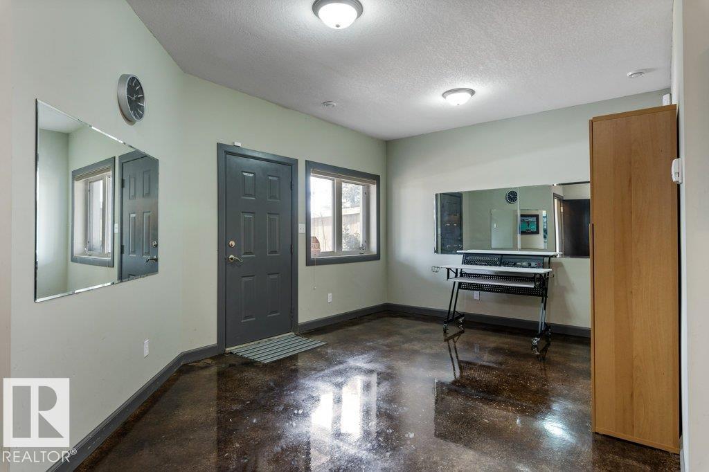 3335 32 Av Nw, Edmonton, Alberta  T6T 1X7 - Photo 45 - E4480657