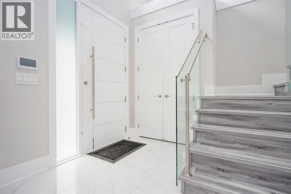 9131 Steveston Highway, Richmond, British Columbia  V7A 1M6 - Photo 2 - R3105623