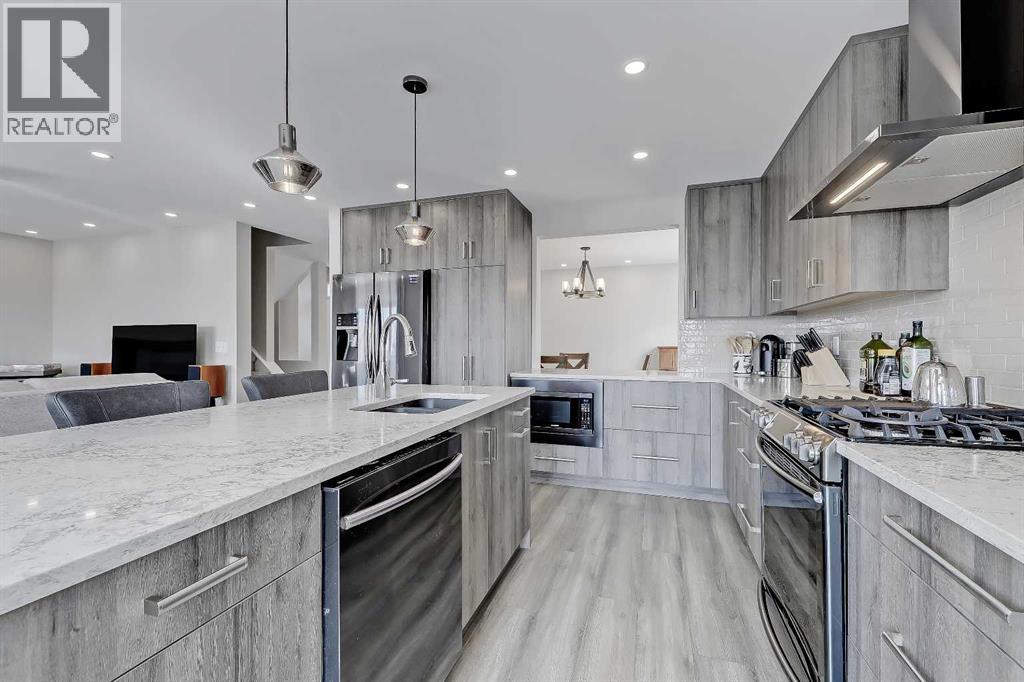 42 Tuscarora Way Nw, Calgary, Alberta  T3L 2G9 - Photo 10 - A2298489