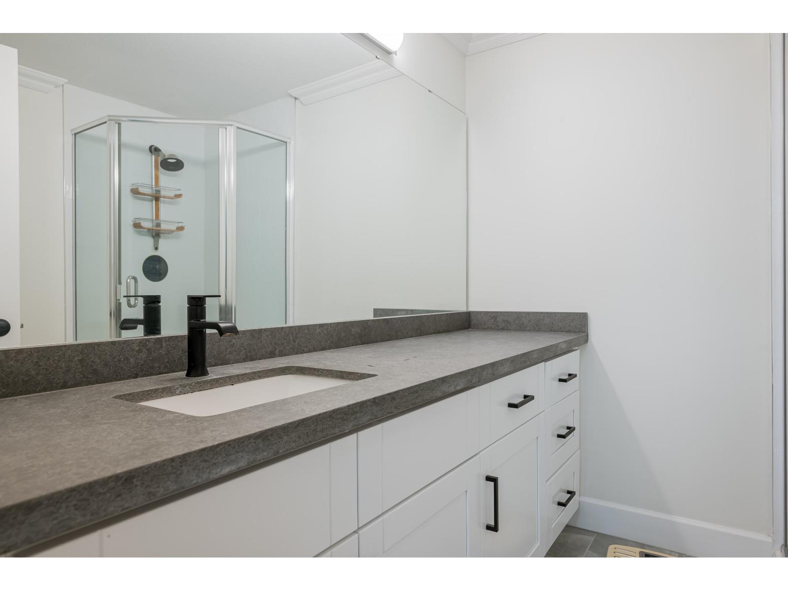 204 1255 Best Street, White Rock, British Columbia  V4B 4E1 - Photo 30 - R3105717