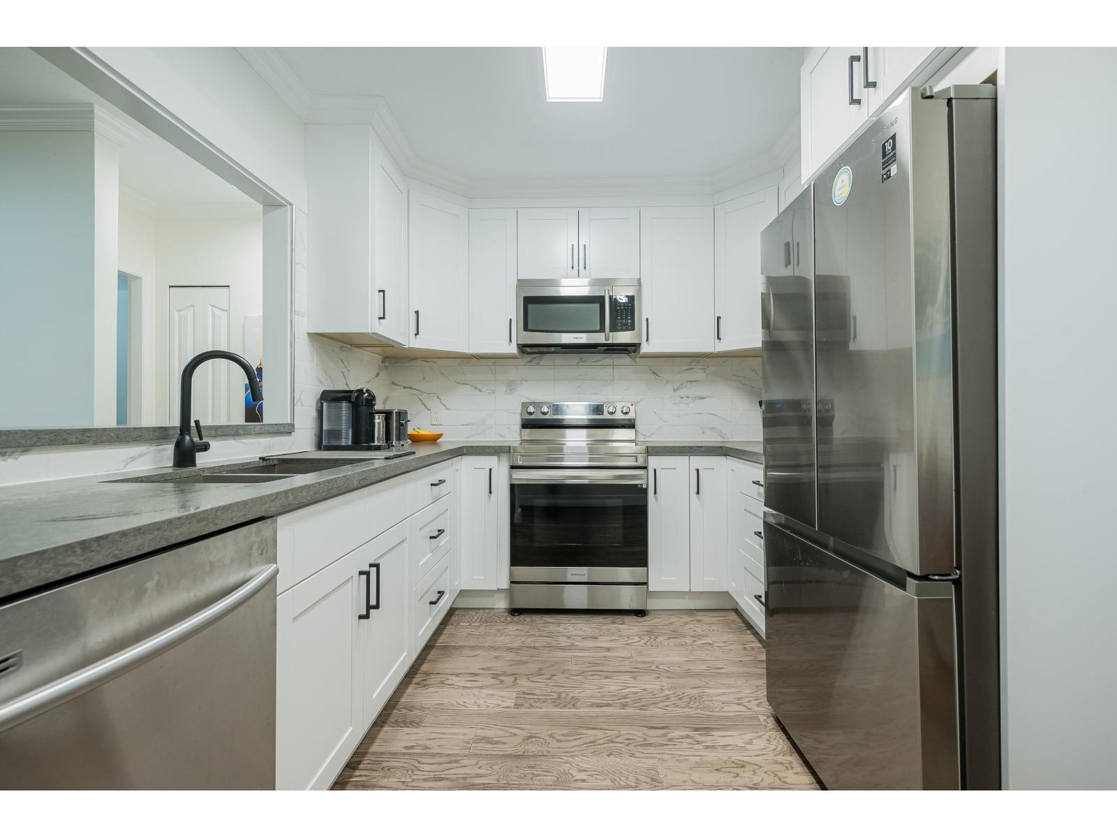 204 1255 Best Street, White Rock, British Columbia  V4B 4E1 - Photo 22 - R3105717