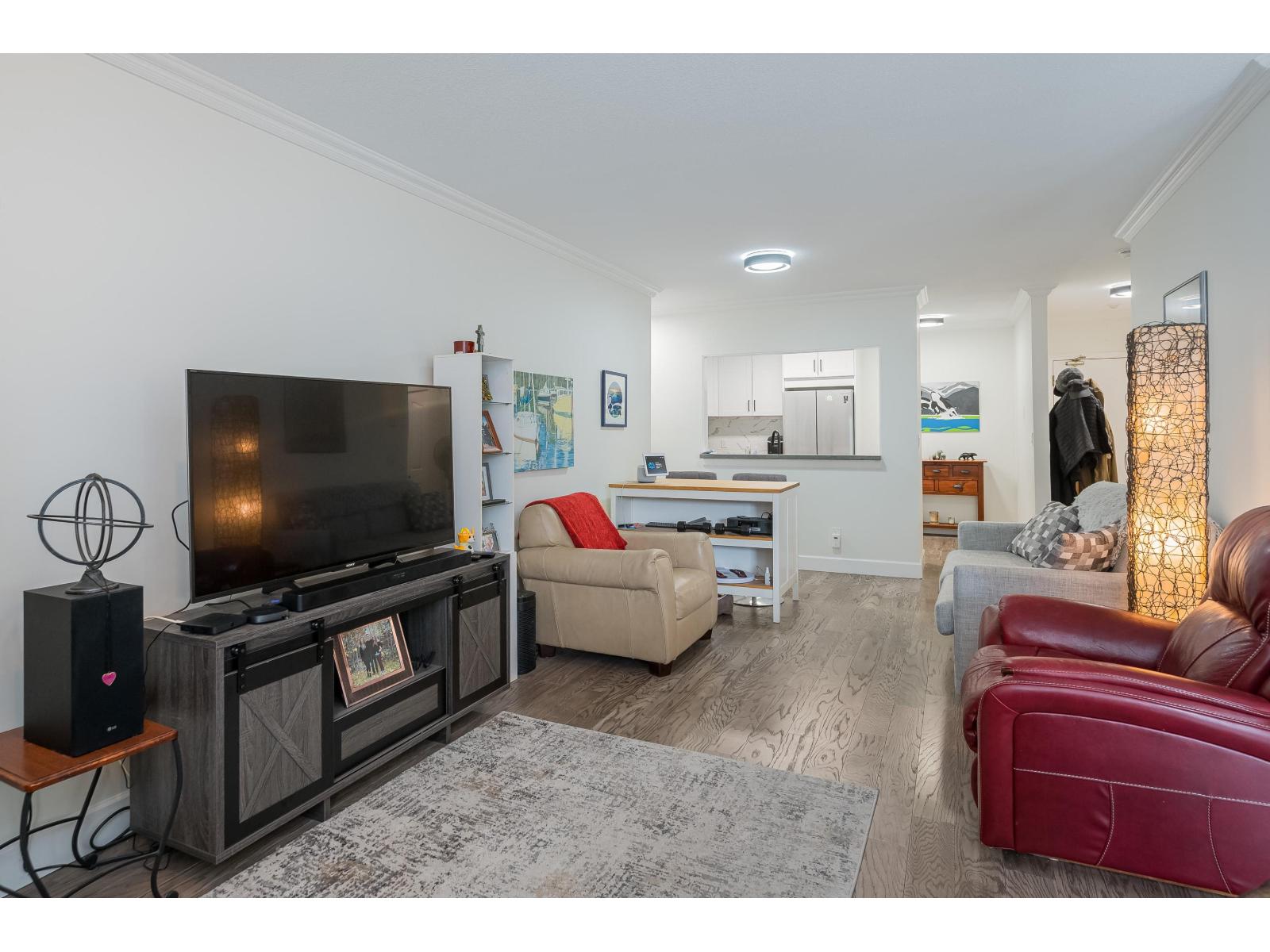 204 1255 Best Street, White Rock, British Columbia  V4B 4E1 - Photo 14 - R3105717