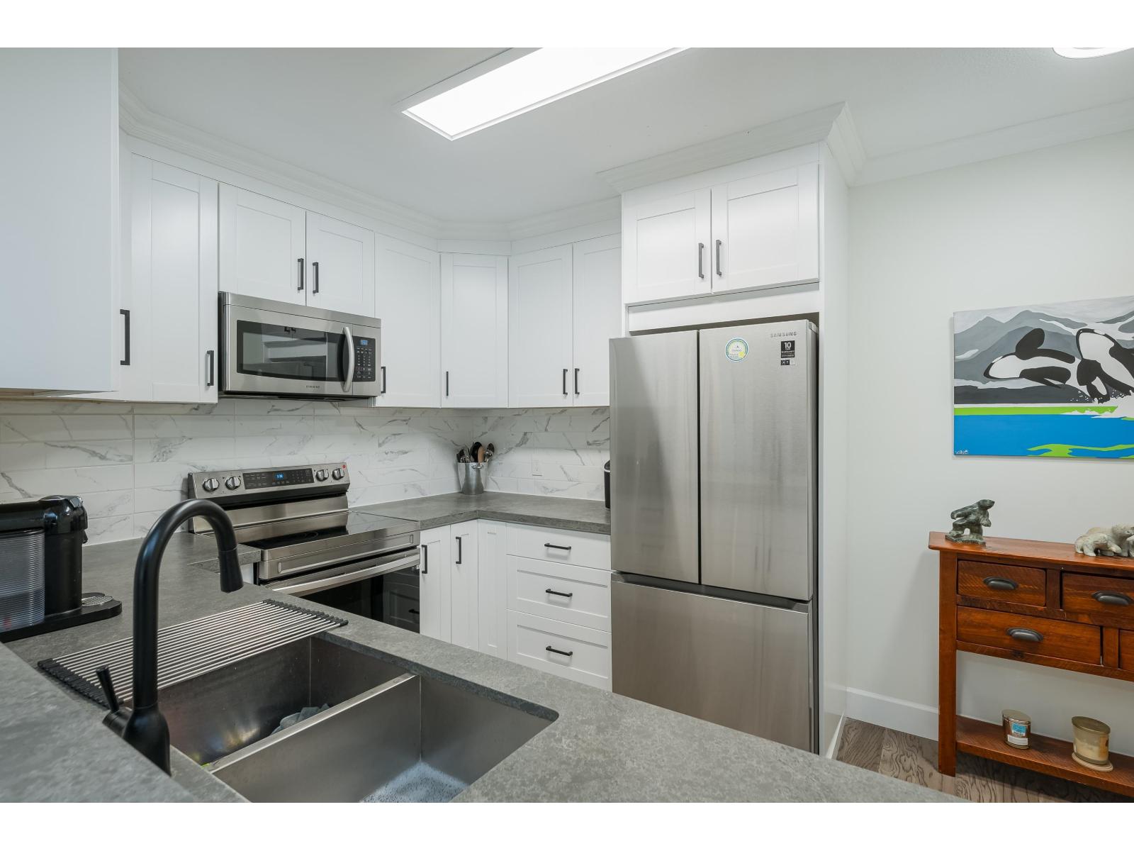 204 1255 Best Street, White Rock, British Columbia  V4B 4E1 - Photo 21 - R3105717