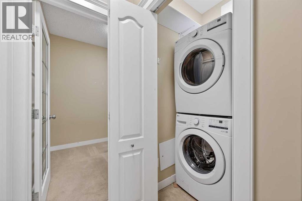 211, 20 Discovery Ridge Close Sw, Calgary, Alberta  T3H 5X4 - Photo 15 - A2285520