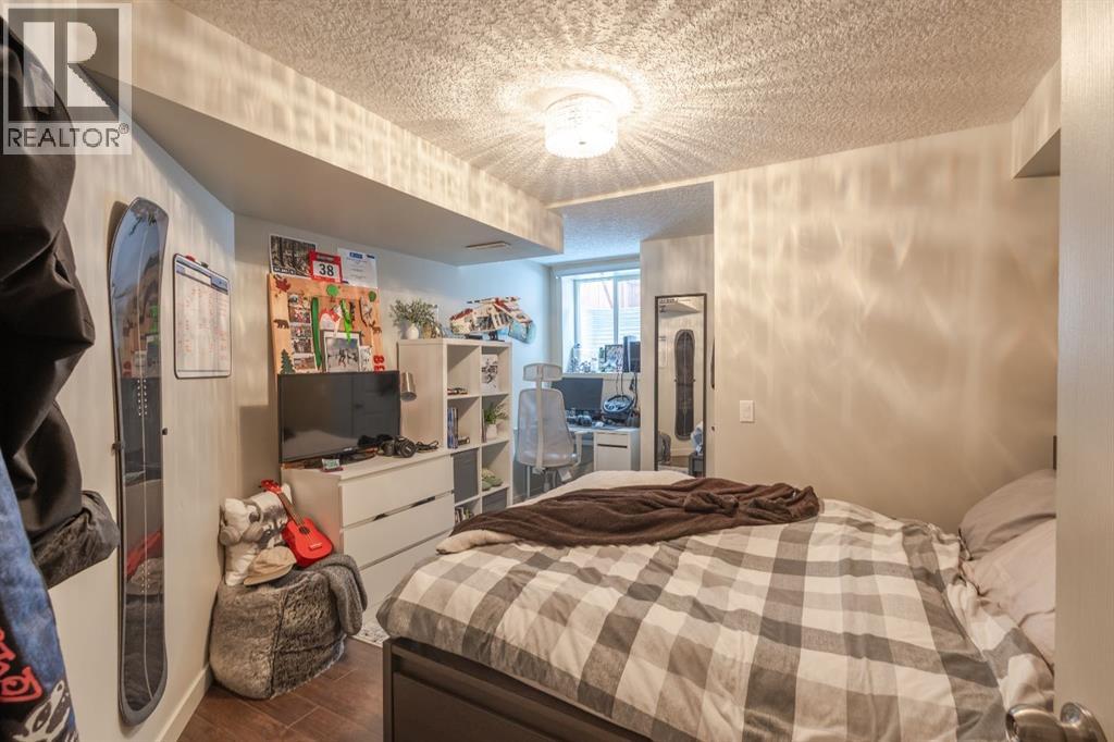 77 Weston Way Sw, Calgary, Alberta  T3H 5N7 - Photo 33 - A2297631