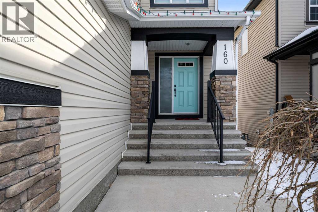160 Reunion Grove NW, Airdrie, Alberta  T4B 0Z3 - Photo 2 - A2298726