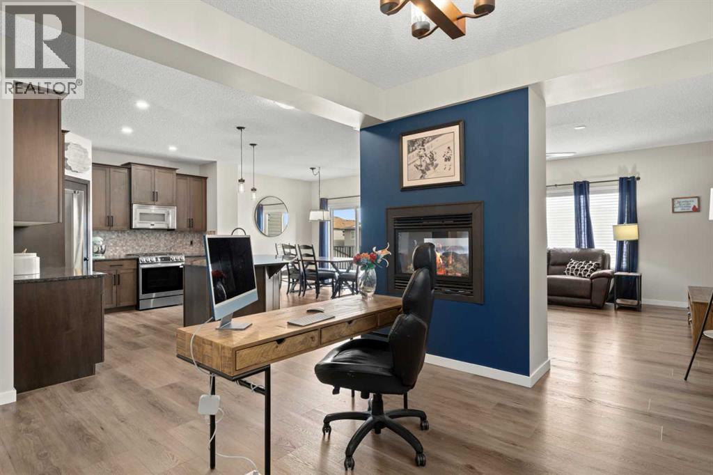 160 Reunion Grove NW, Airdrie, Alberta  T4B 0Z3 - Photo 8 - A2298726