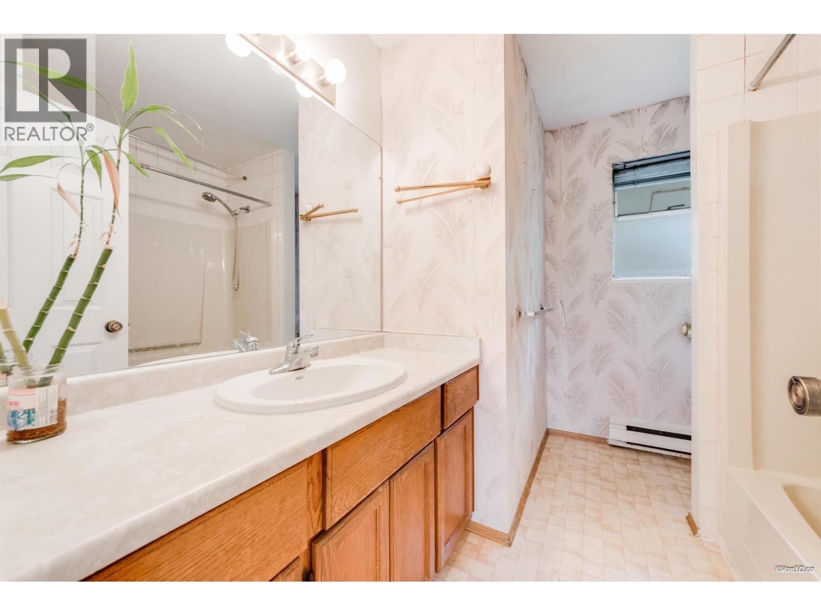 3178 Leeward Court, Coquitlam, British Columbia  V3C 5A9 - Photo 23 - R3098732