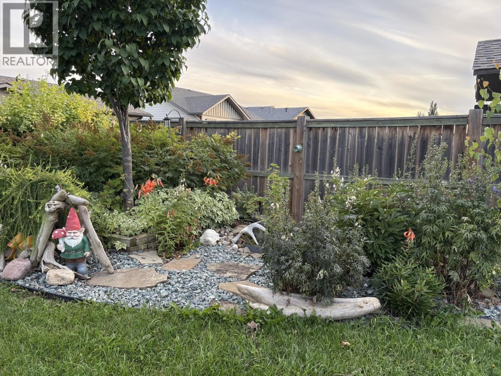 8912 96a Avenue, Fort St. John, British Columbia  V1J 5E1 - Photo 36 - R3106595