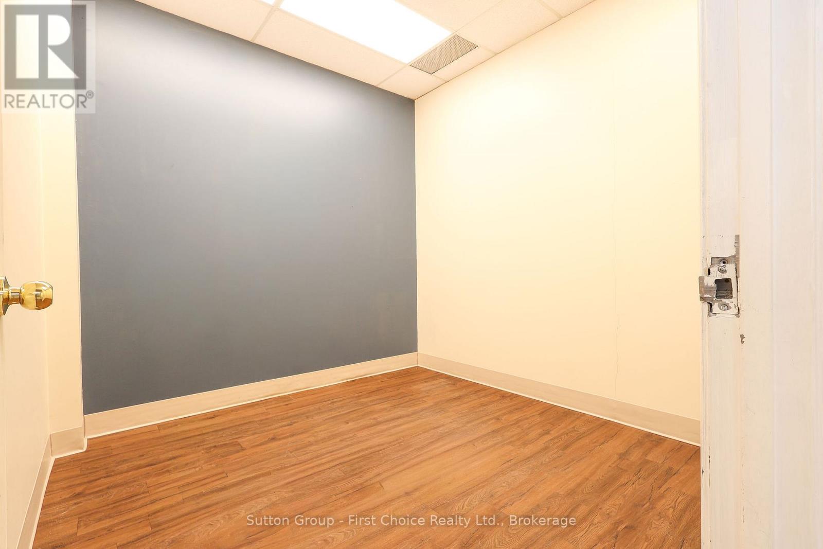 544 Huron Street, Stratford, Ontario  N5A 5T9 - Photo 21 - X12738596