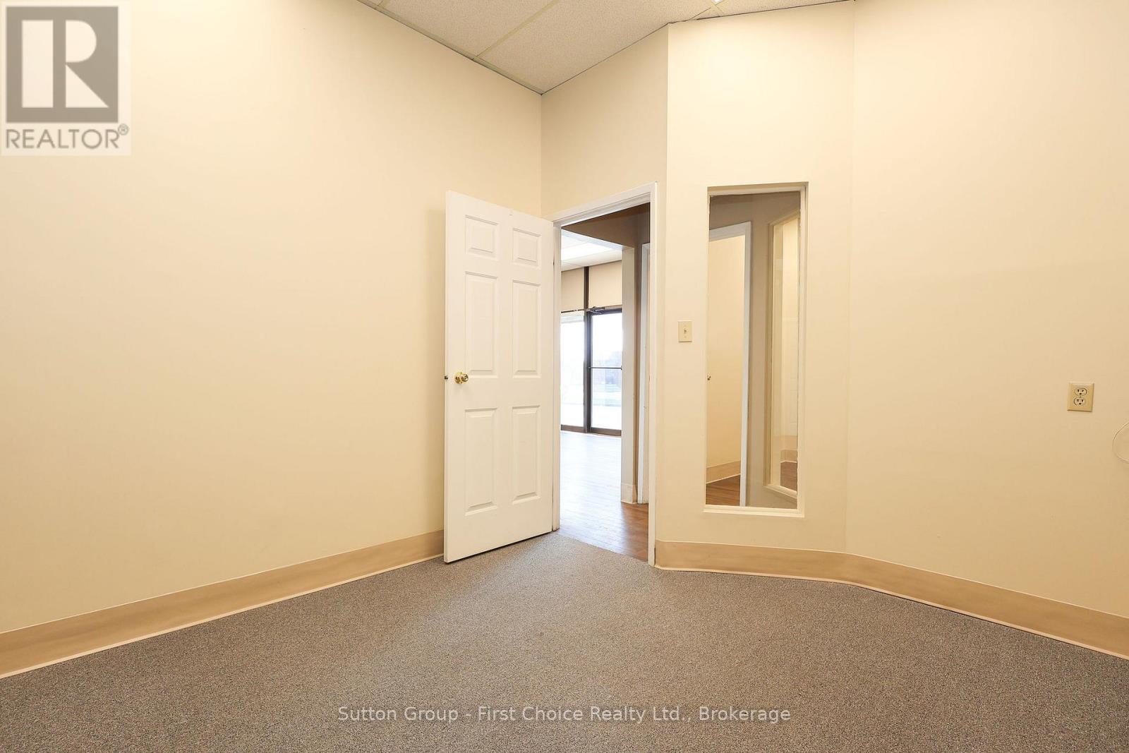 544 Huron Street, Stratford, Ontario  N5A 5T9 - Photo 12 - X12738596