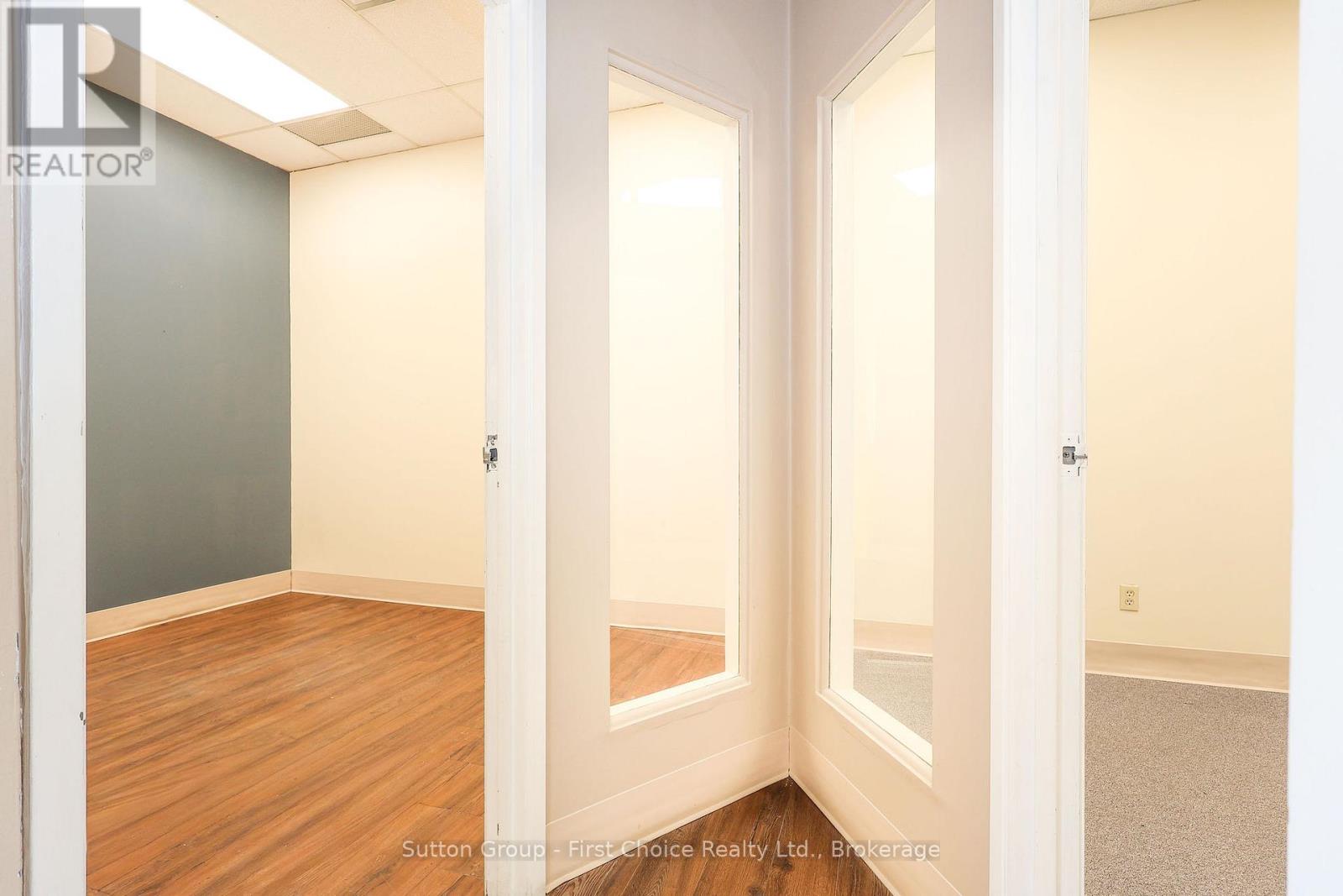 544 Huron Street, Stratford, Ontario  N5A 5T9 - Photo 18 - X12738596