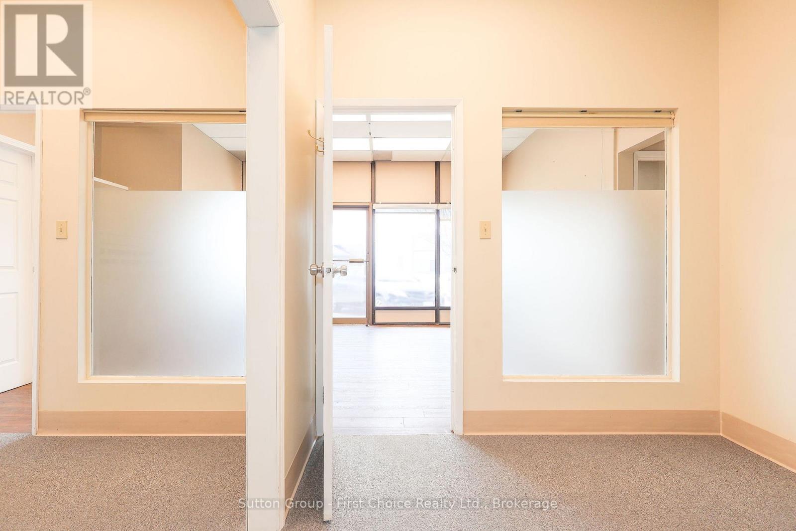 544 Huron Street, Stratford, Ontario  N5A 5T9 - Photo 8 - X12738596