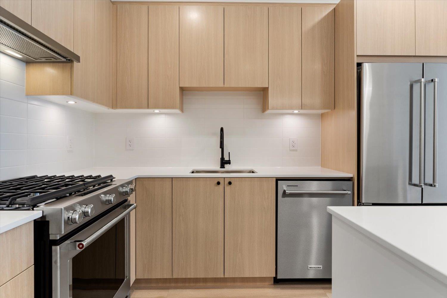 209 2771 Montrose Avenue, Abbotsford, British Columbia  V2S 0R2 - Photo 5 - R3106937