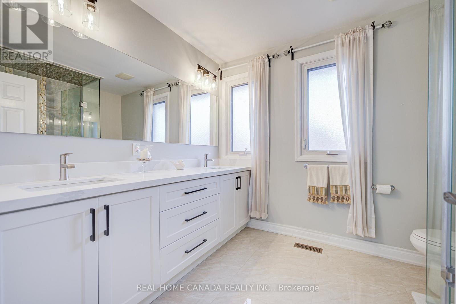 20 Saddletree Drive, Toronto, Ontario  M2H 3L3 - Photo 33 - C12956638