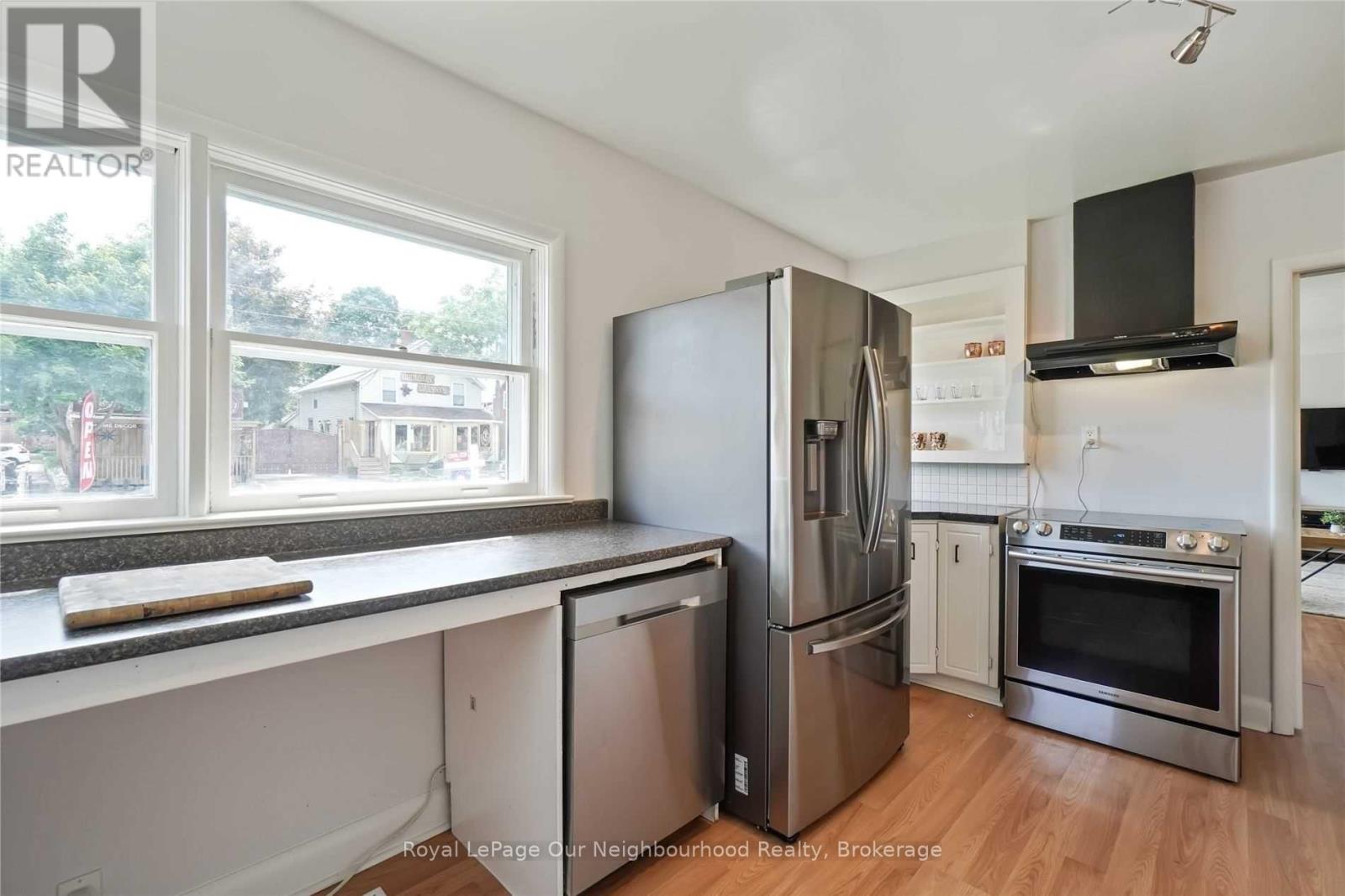 45 Main Street N, Milton, Ontario  L0P 1B0 - Photo 13 - W12956498