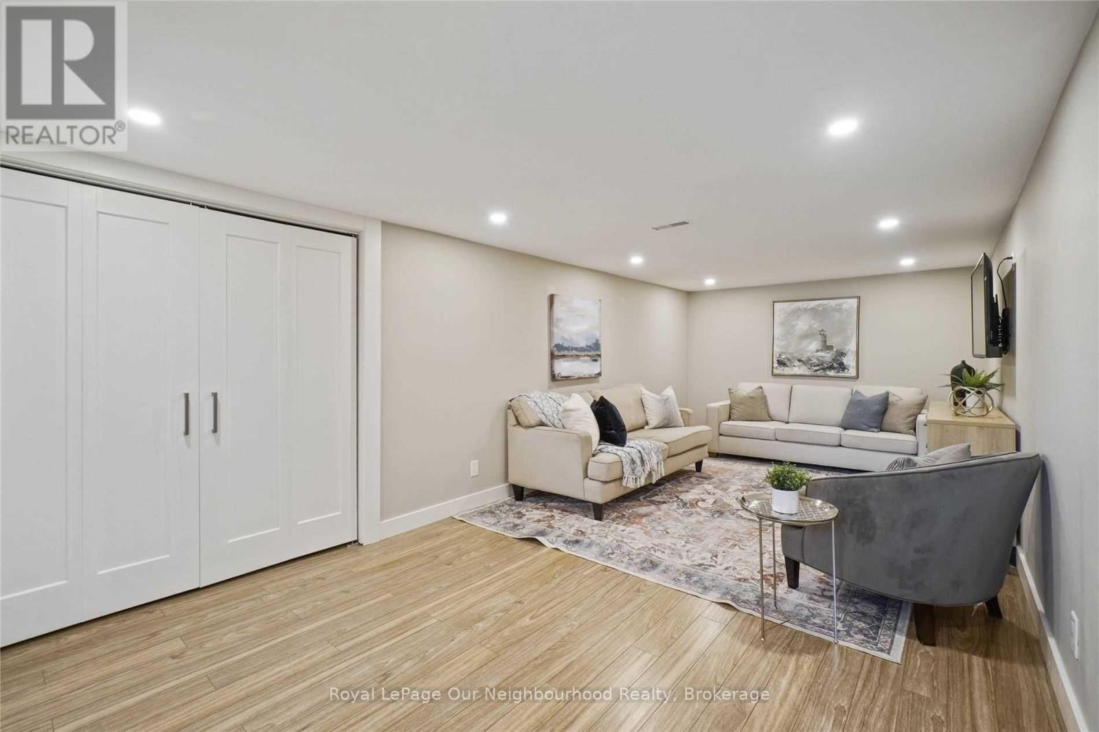 45 Main Street N, Milton, Ontario  L0P 1B0 - Photo 23 - W12956498