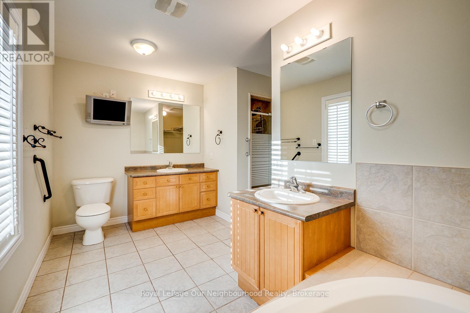 51 Main Street N, Milton, Ontario  L0P 1B0 - Photo 21 - W12956500