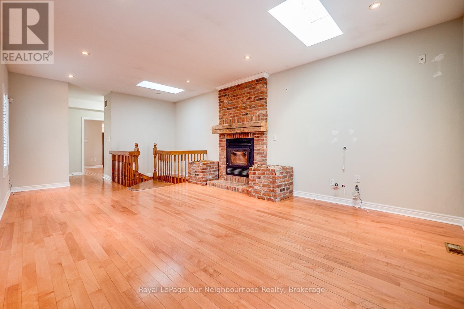 51 Main Street N, Milton, Ontario  L0P 1B0 - Photo 18 - W12956500