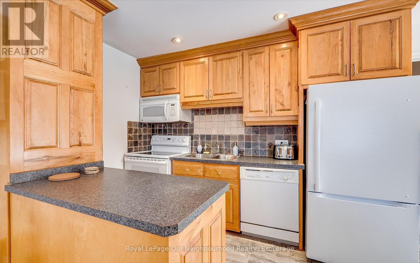 51 Main Street N, Milton, Ontario  L0P 1B0 - Photo 45 - W12956500