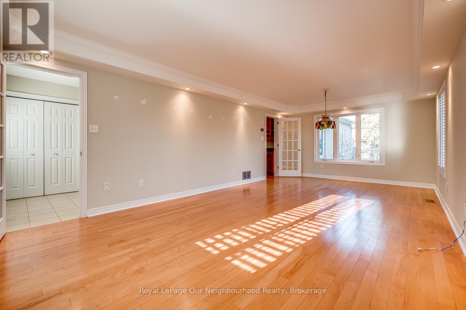 51 Main Street N, Milton, Ontario  L0P 1B0 - Photo 9 - W12956500