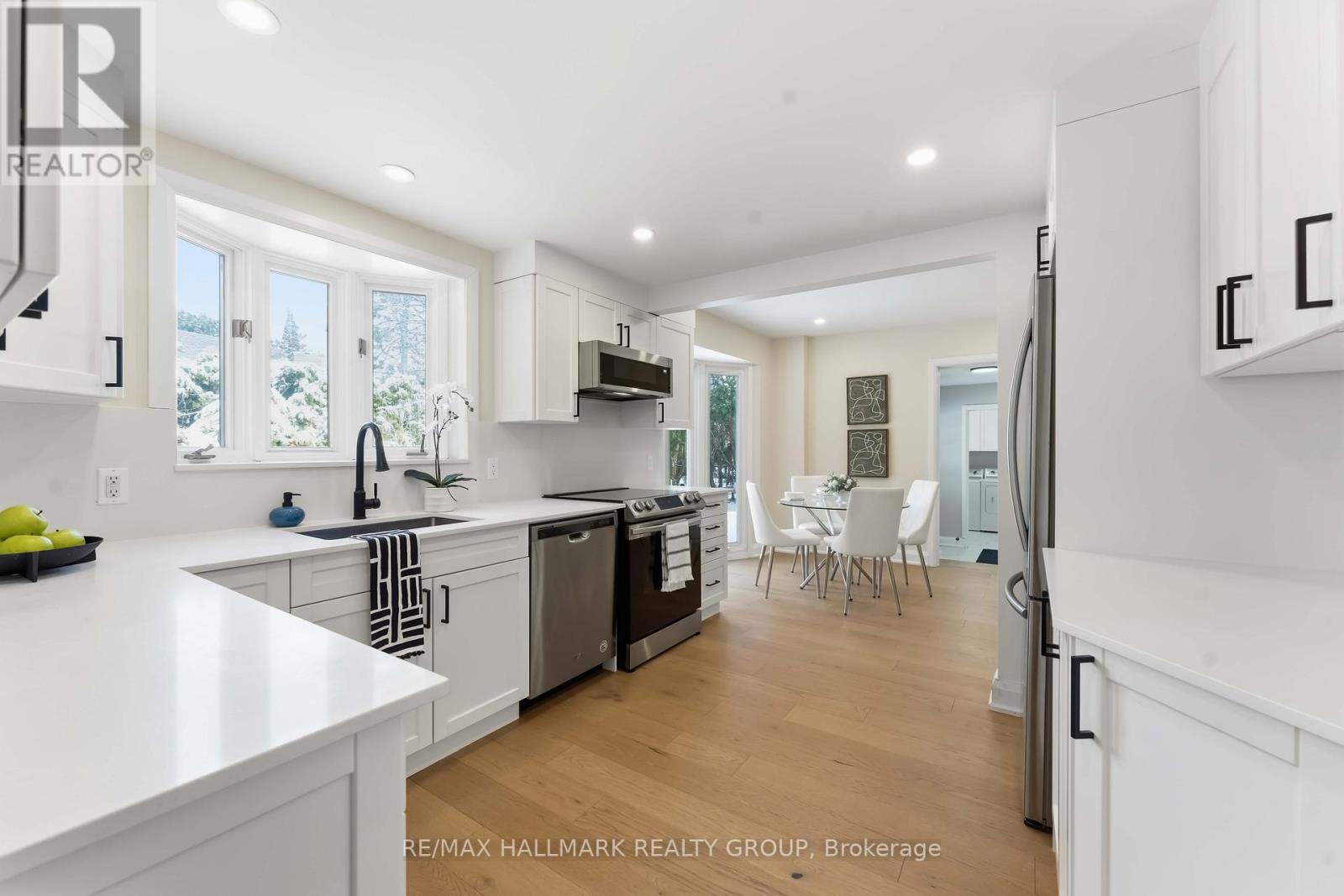 19 Kingsford Crescent, Ottawa, Ontario  K2K 1T5 - Photo 10 - X12901600