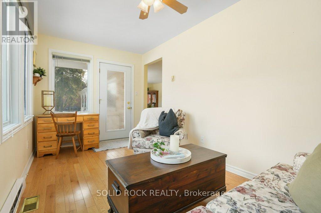 146 Elgin Street W, Arnprior, Ontario  K7S 1N8 - Photo 5 - X12877026